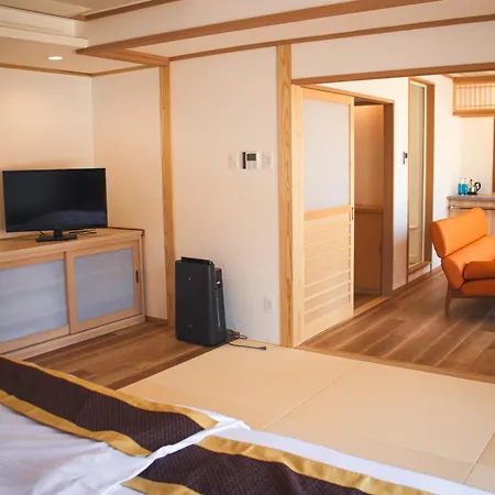 Aburaya Tousen Hotel Yamanouchi  Exterior photo