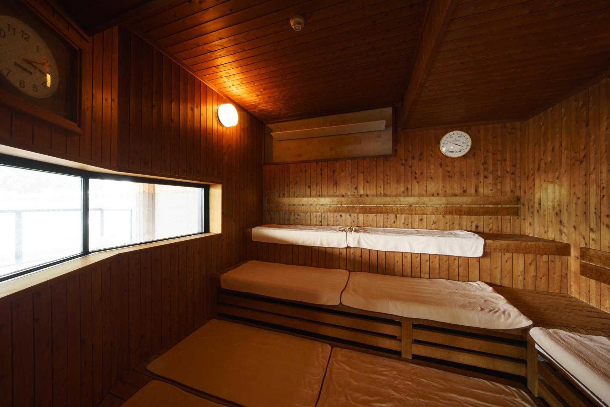 Aburaya Tousen Ryokan